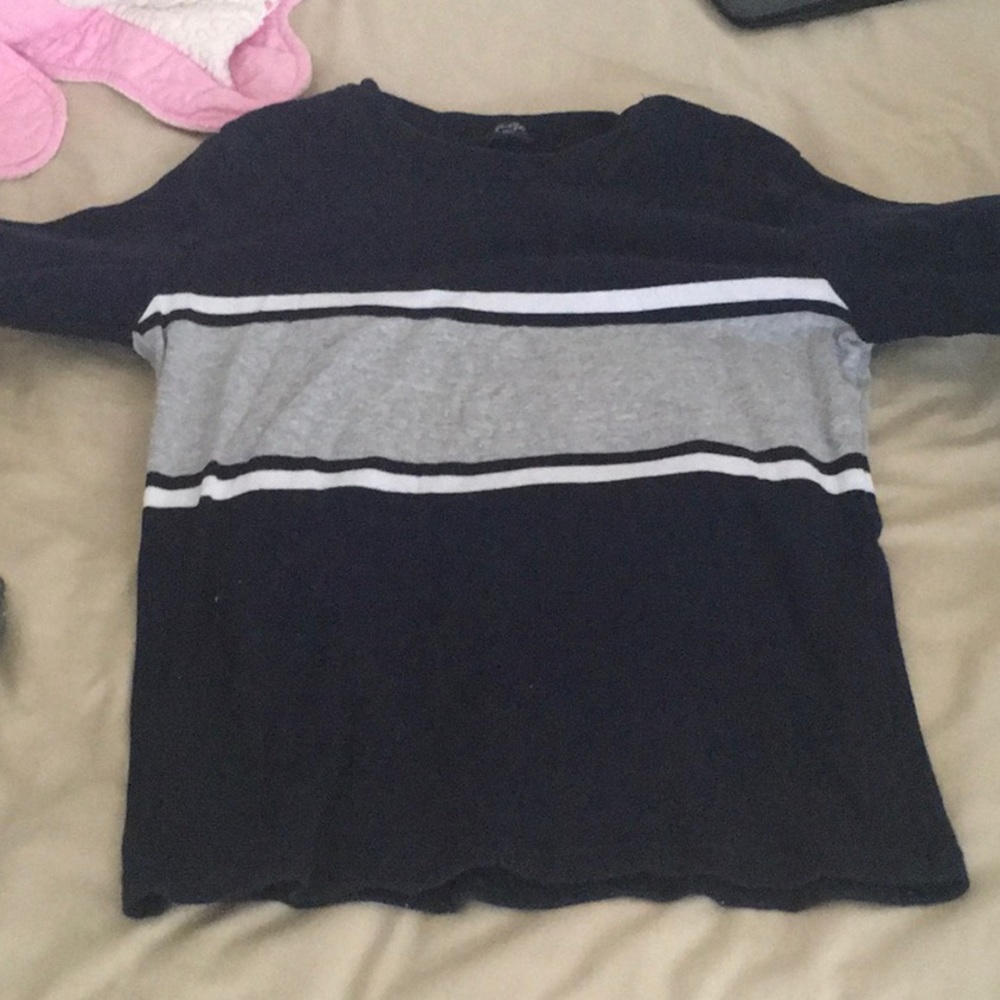 Brandy Melville Striped full sleeve top